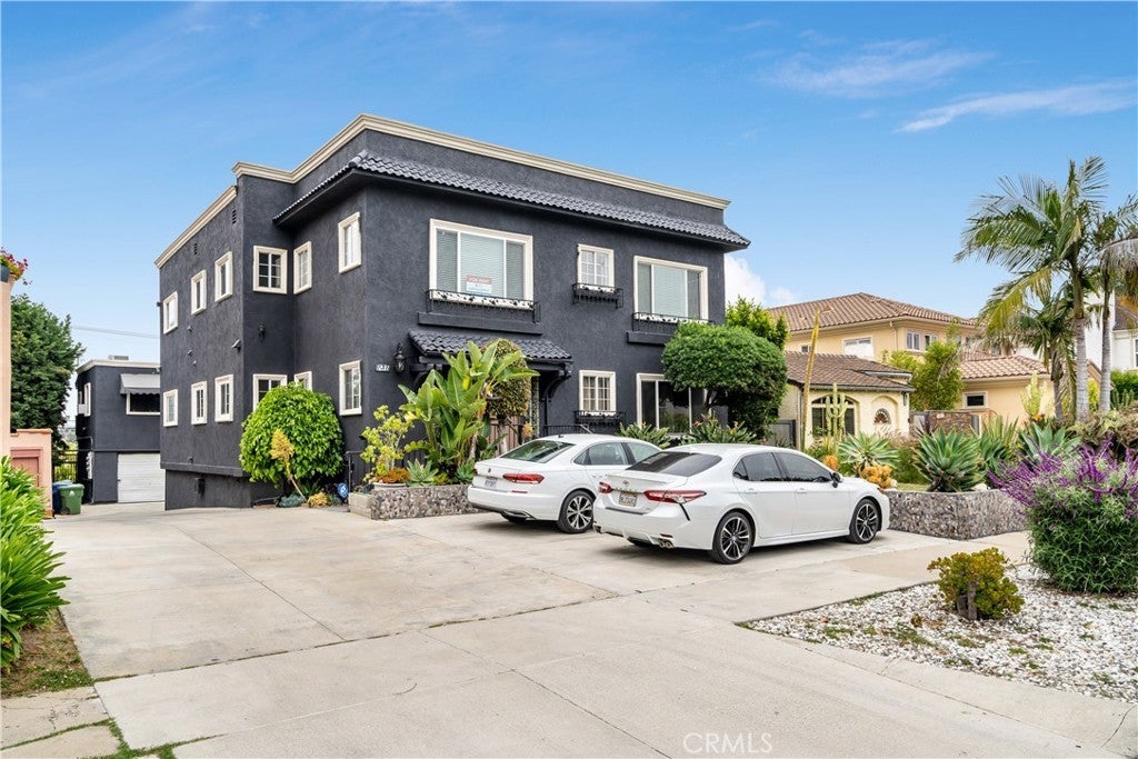 Photo of Listing #PW25196531