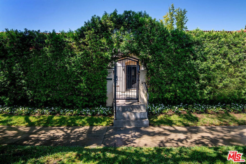 Photo of Listing #25586273