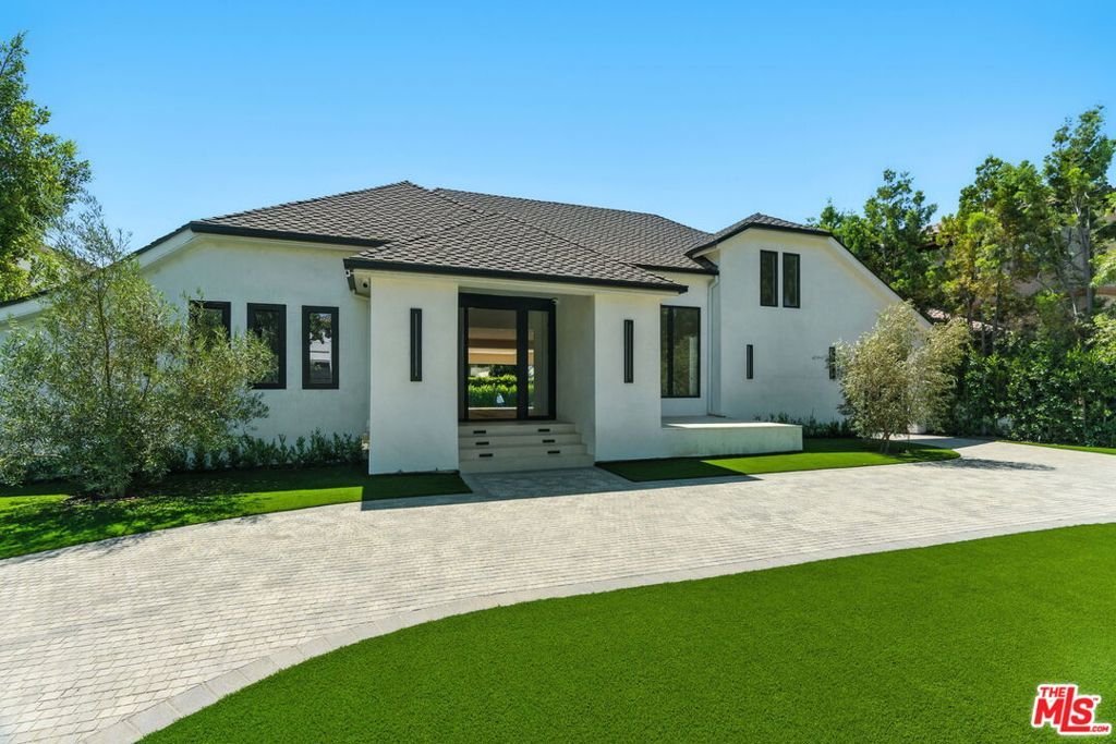 Photo of Listing #25586603