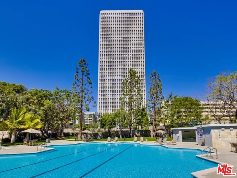 Photo of Listing #25567233