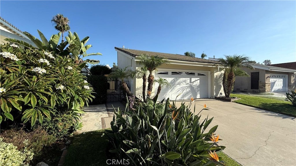 Photo of Listing #OC25183972