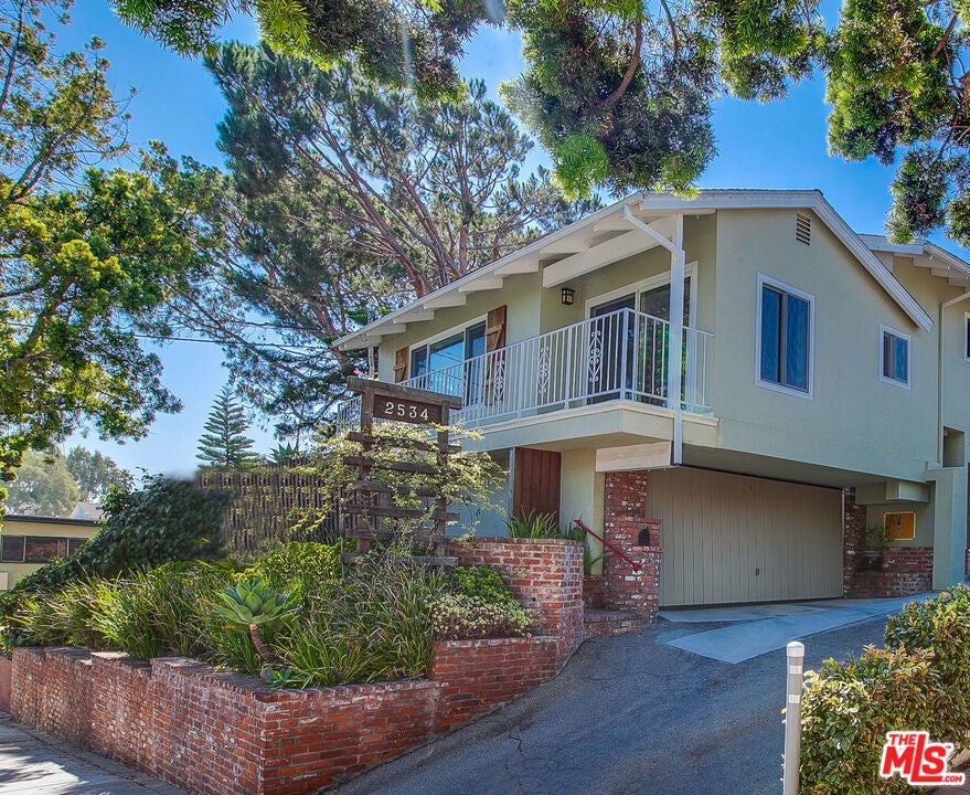 Photo of Listing #25580167