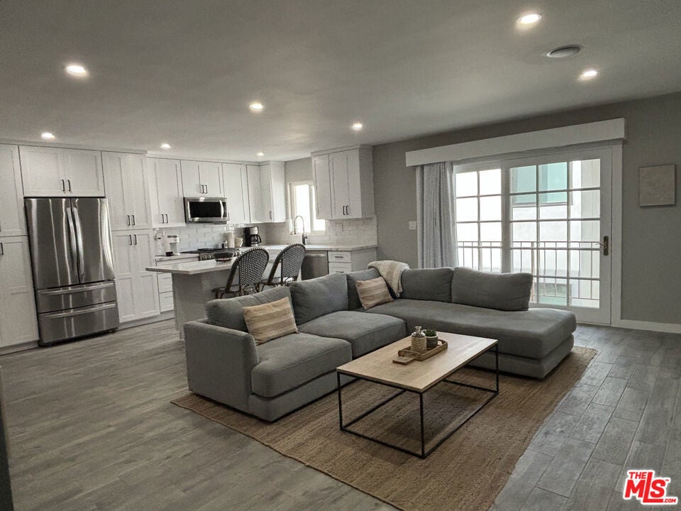 Photo of Listing #25586545