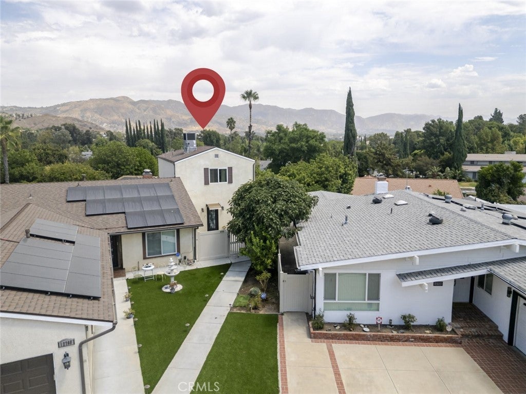 Photo of Listing #SR25198374