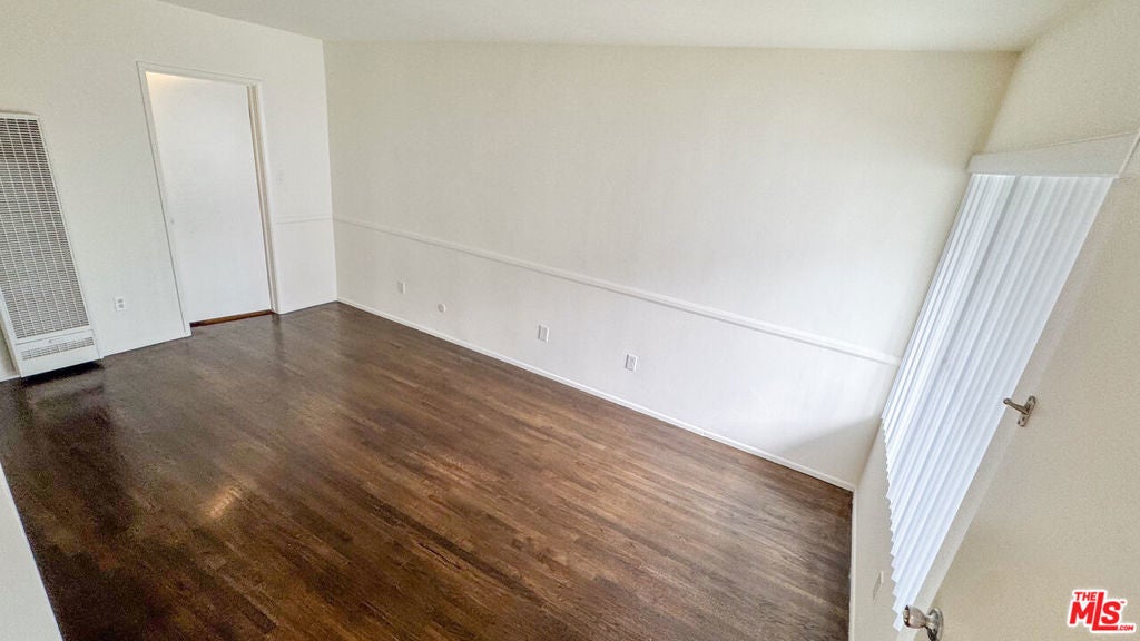 Photo of Listing #25587867