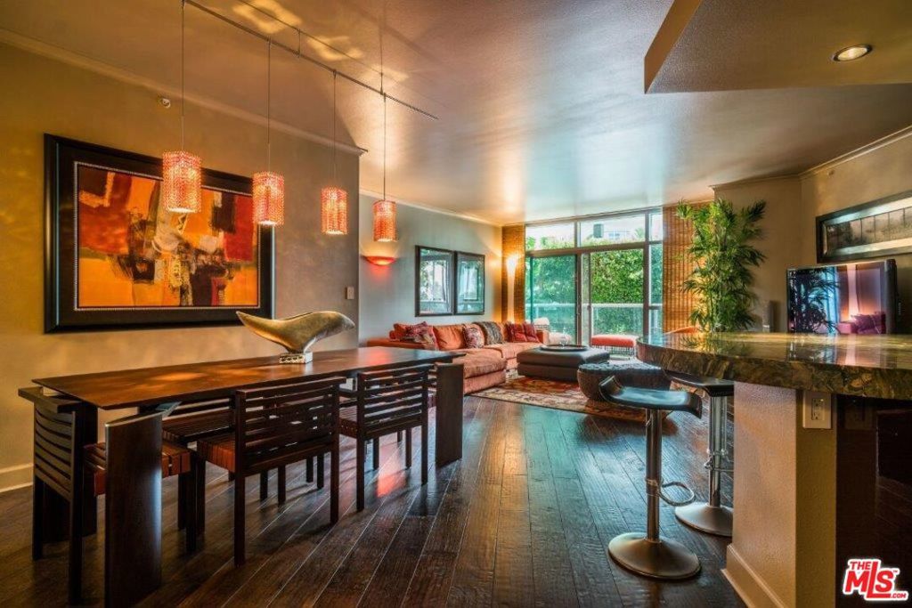 Photo of Listing #25588031