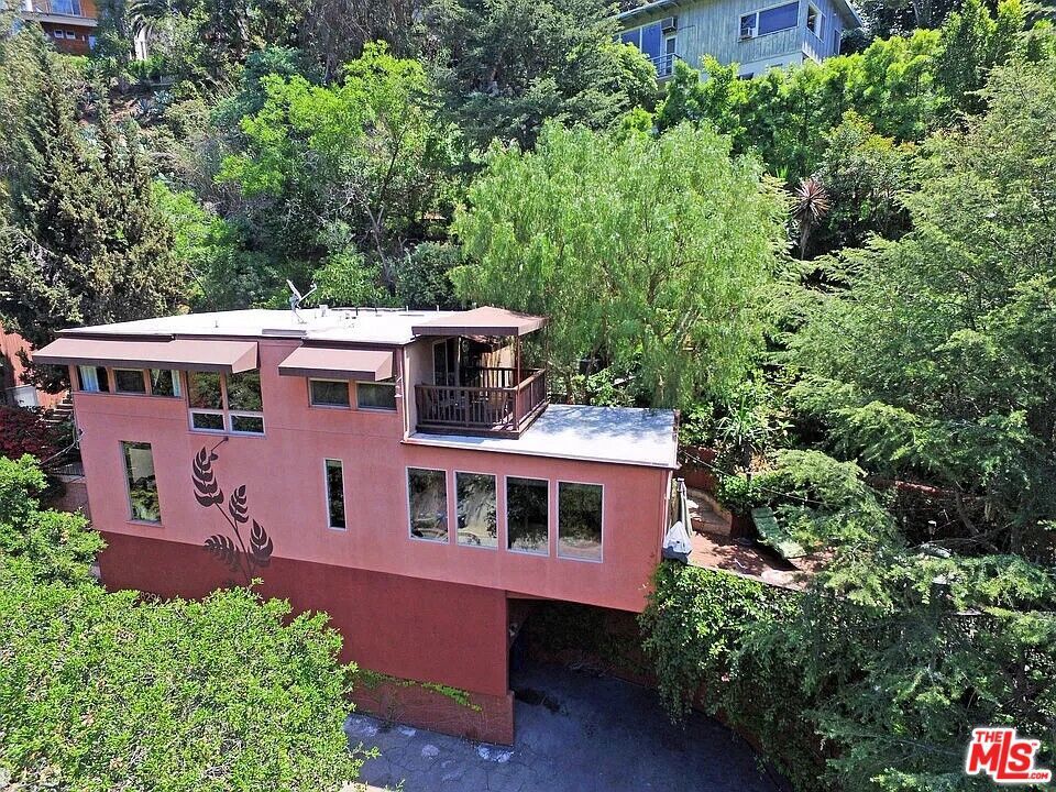 Photo of Listing #25588083