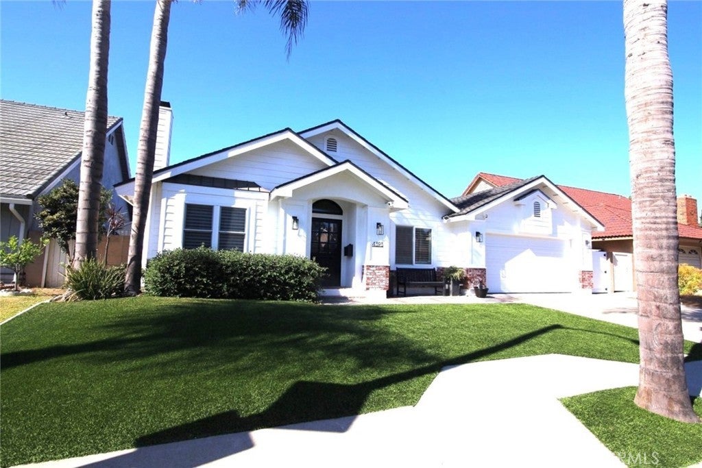 Photo of Listing #PW25198696