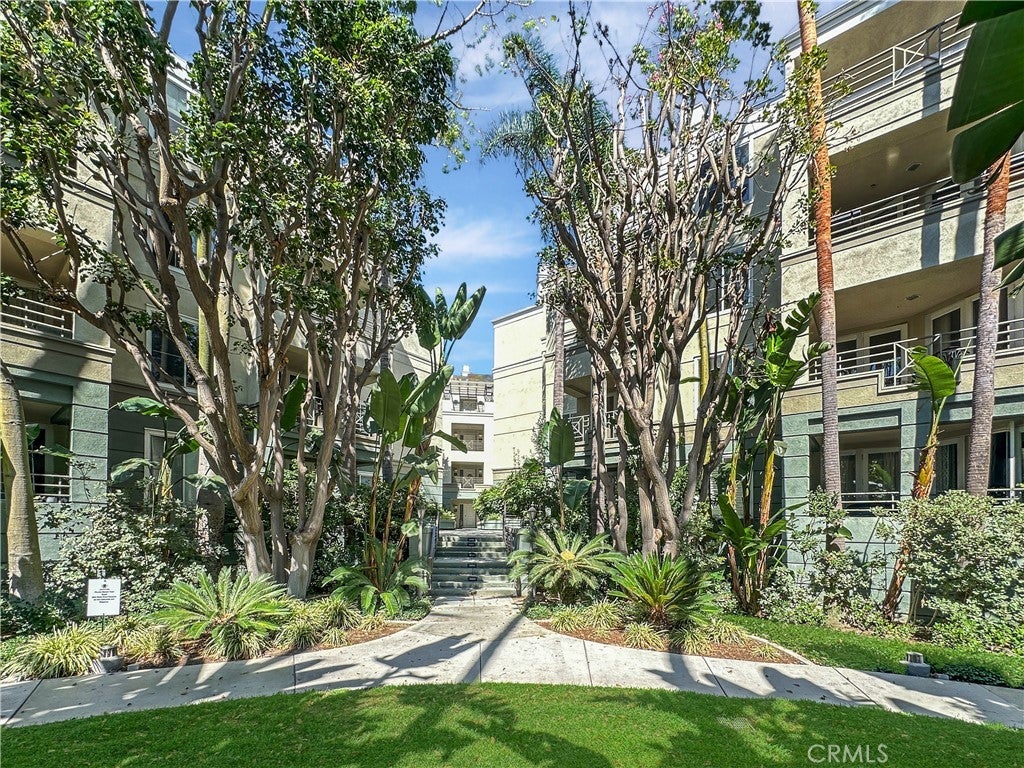 Photo of Listing #OC25200878