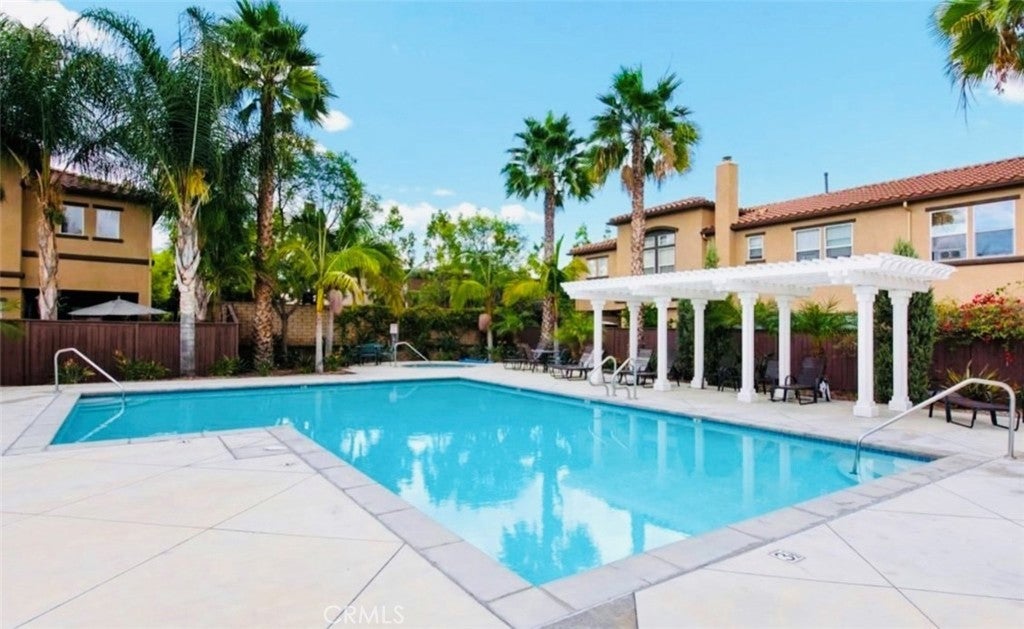 Photo of Listing #SW25200271