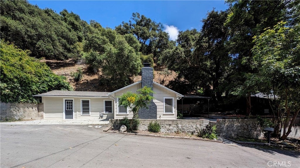 Photo of Listing #SR25201589