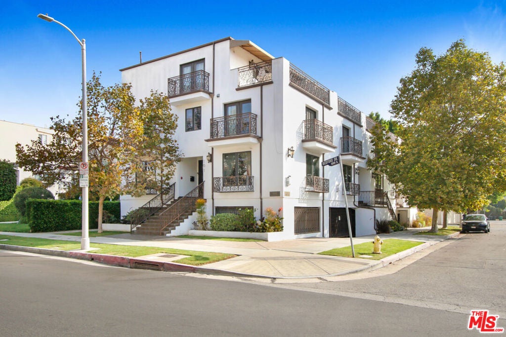 Photo of Listing #25589239