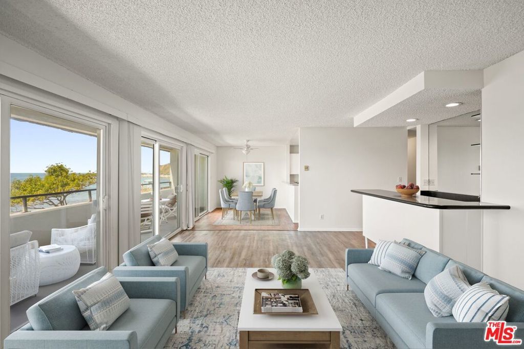 Photo of Listing #25574989