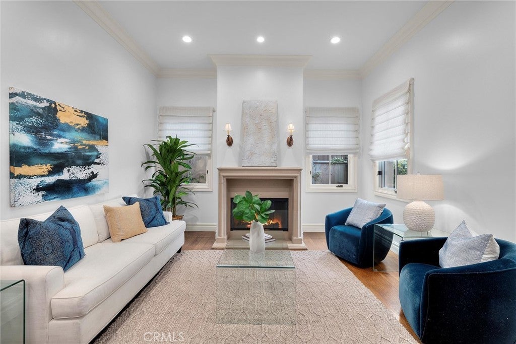 Photo of Listing #SB25206551