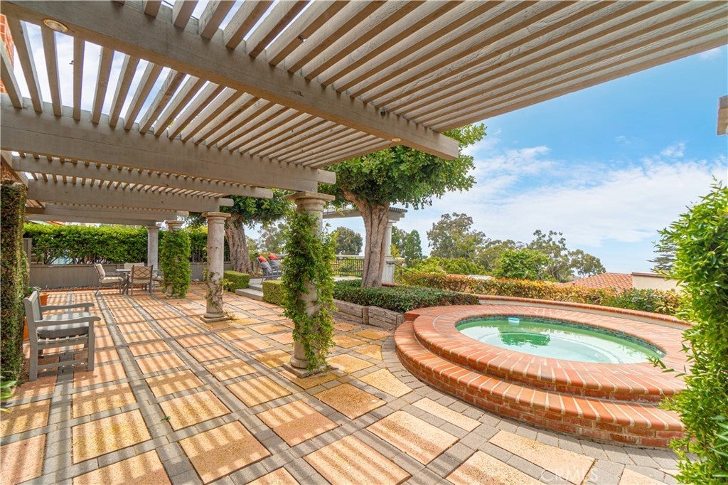 Photo of Listing #PV25207210