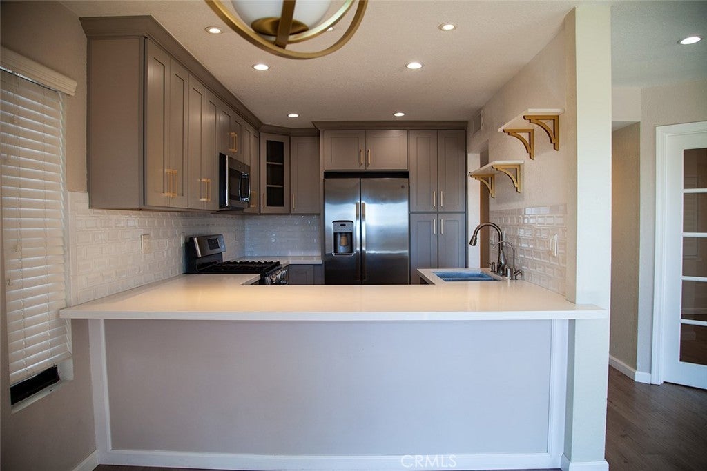 Photo of Listing #BB25208171