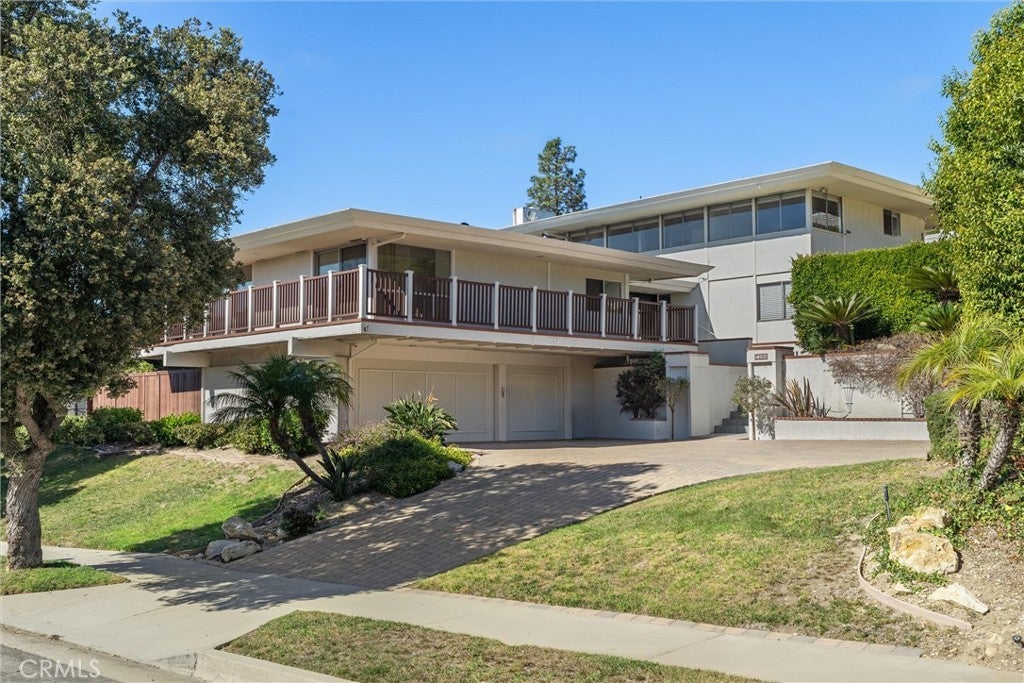 Photo of Listing #PV25214166