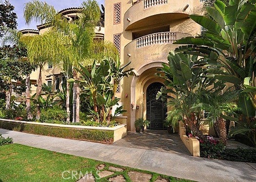 Photo of Listing #SR25214277