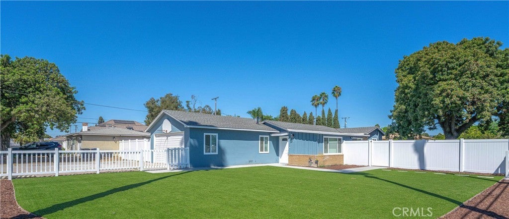 Photo of Listing #OC25214395