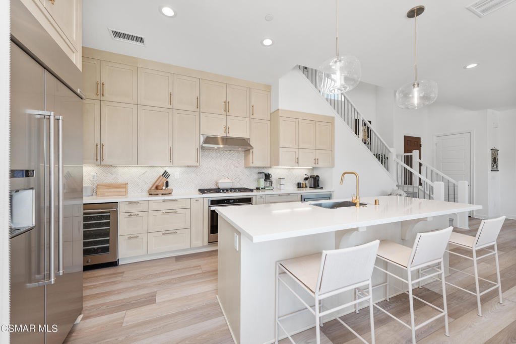 Photo of Listing #225004627