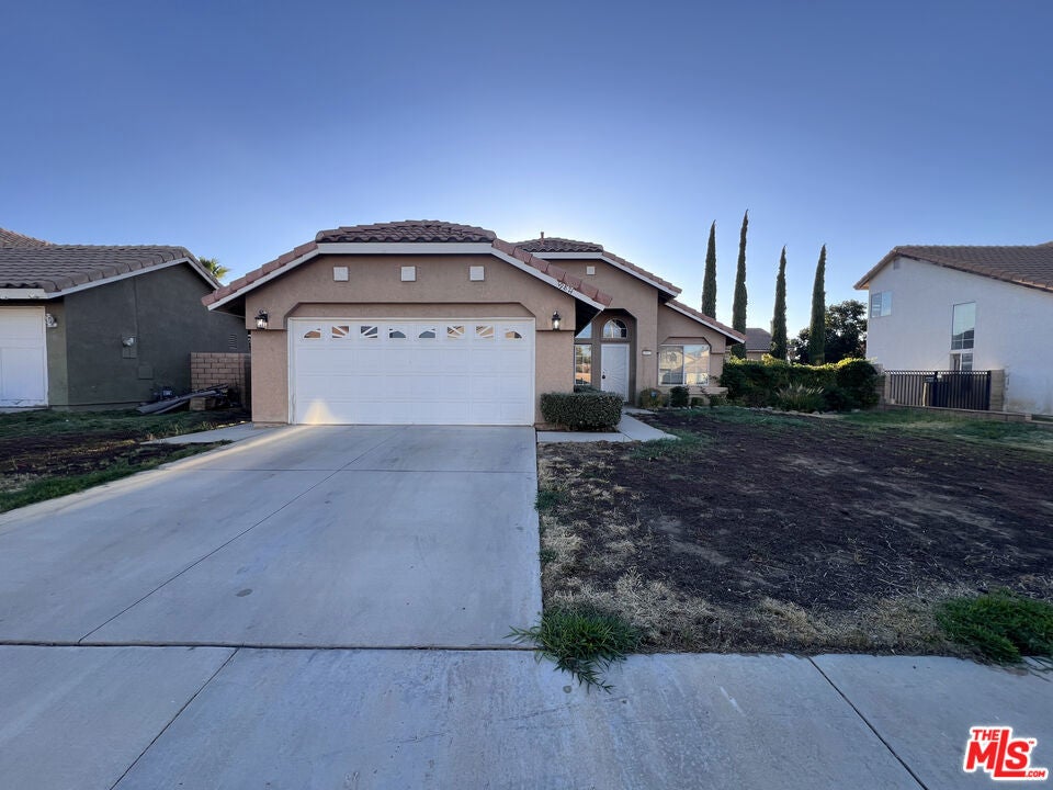 Photo of Listing #25591011