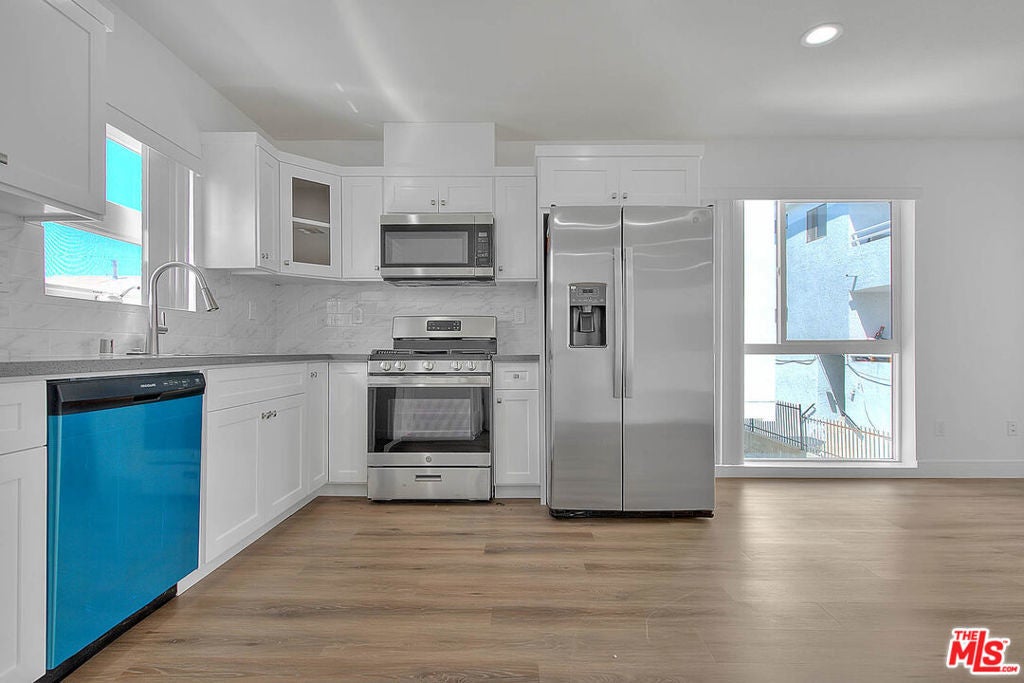 Photo of Listing #25591283