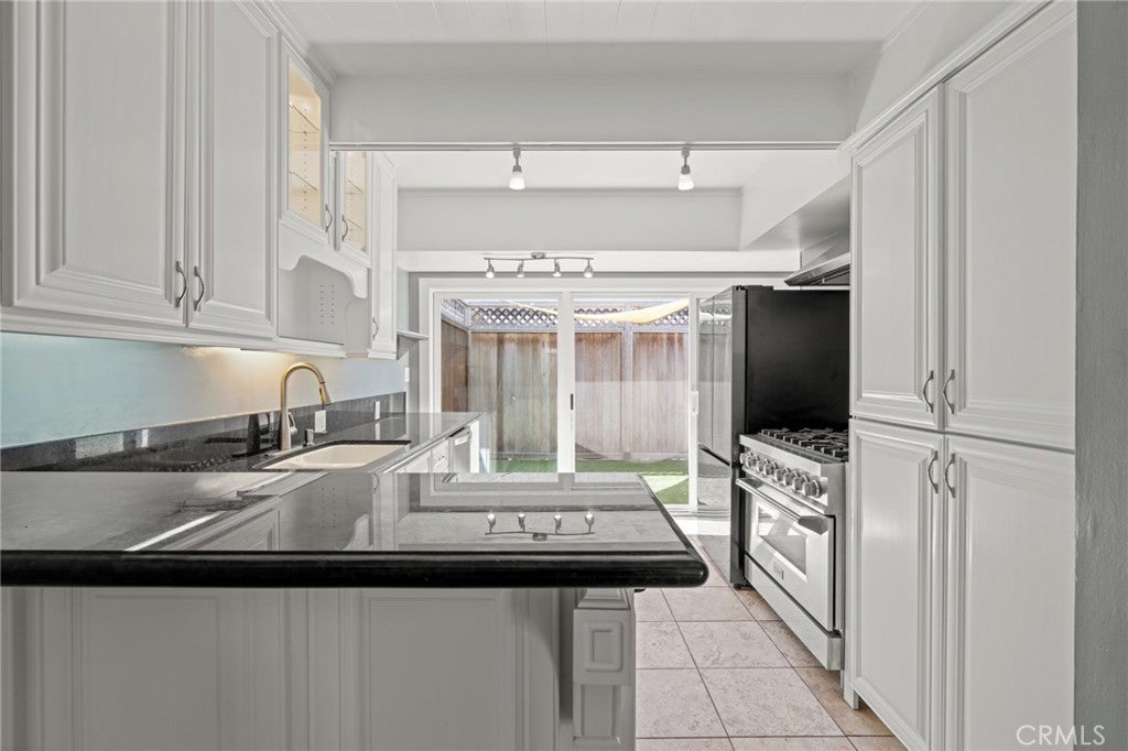 Photo of Listing #SB25214148