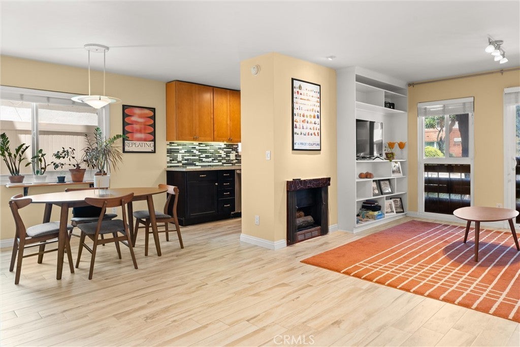 Photo of Listing #SB25215852