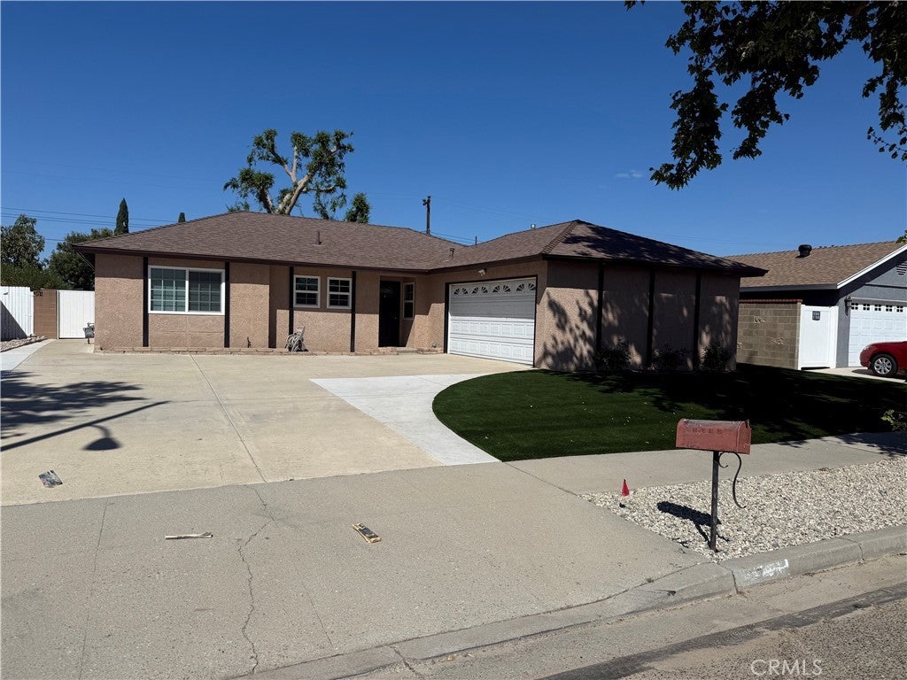 Photo of Listing #SR25215948