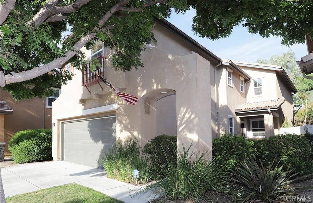 Photo of Listing #SR25216096