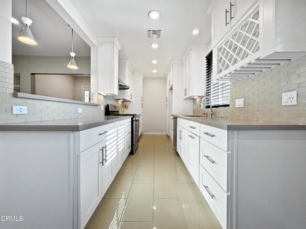 Photo of Listing #P1-24103