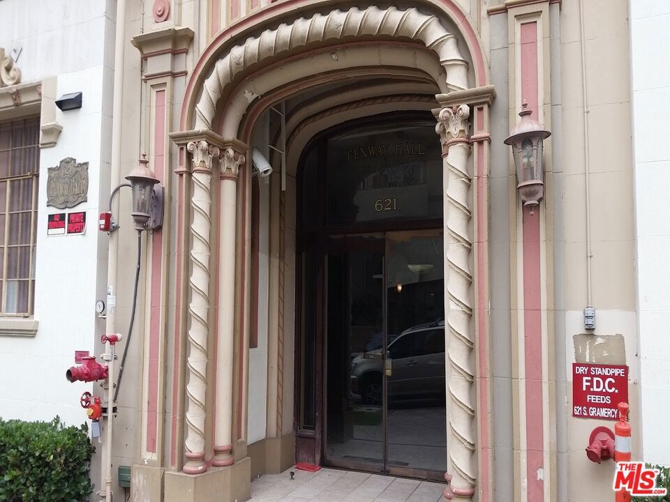 Photo of Listing #25592077