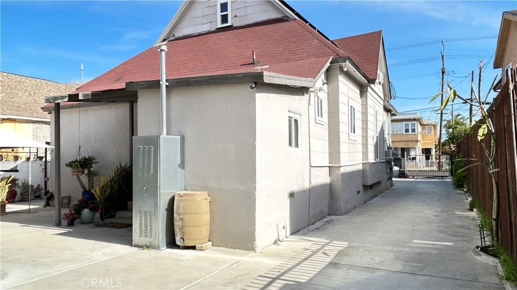 Photo of Listing #SR25217431