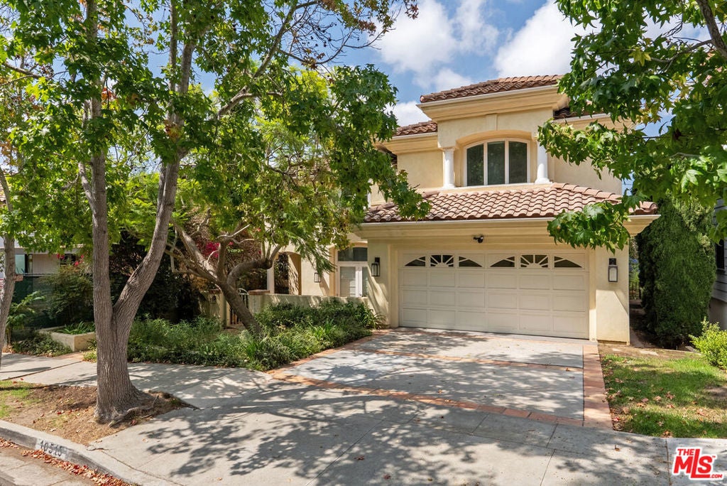 Photo of Listing #25592713