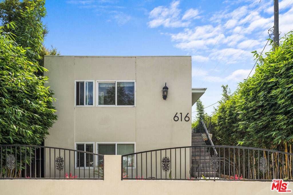 Photo of Listing #25590591