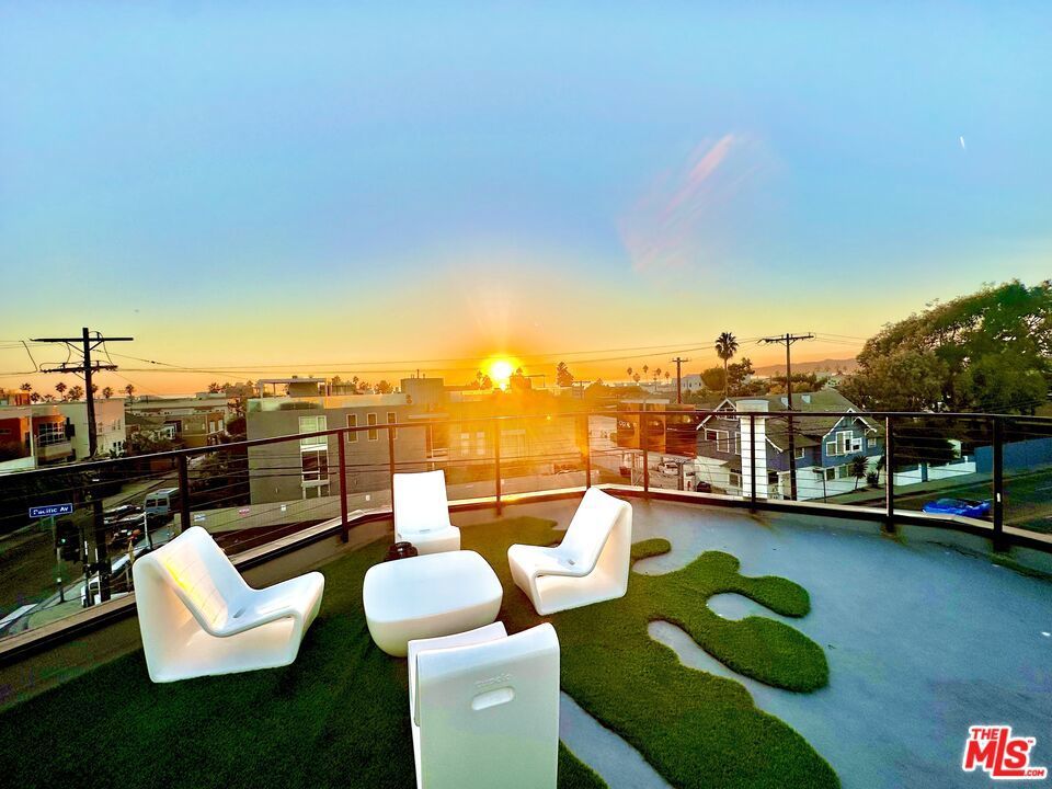 Photo of Listing #25587747