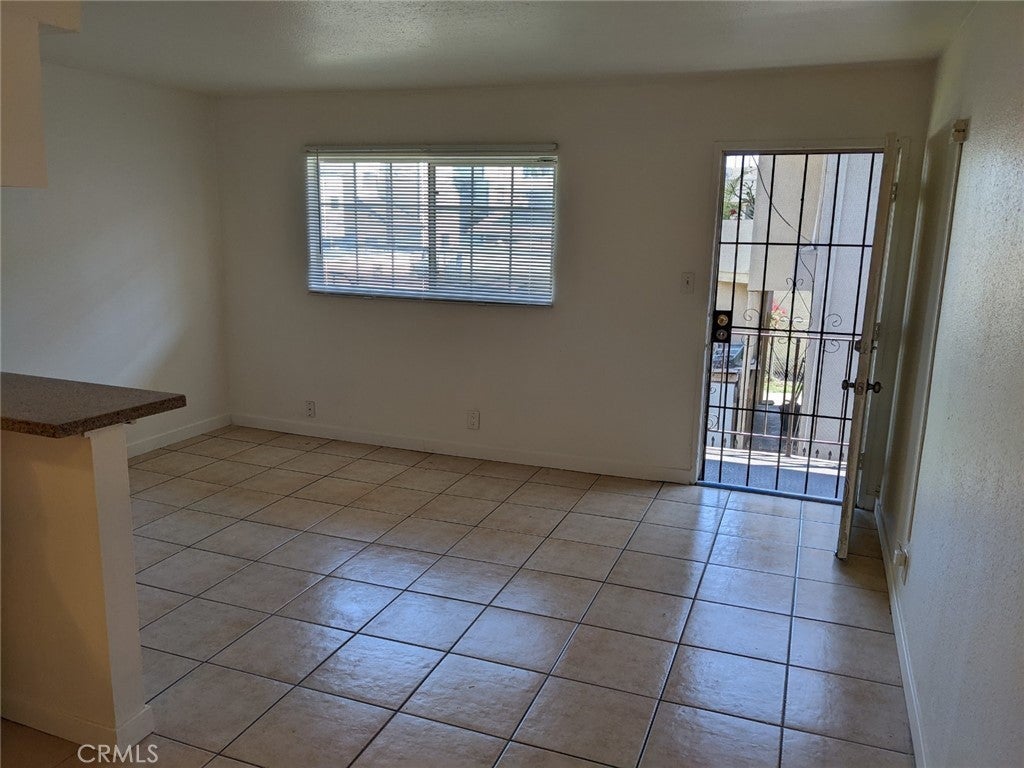 Photo of Listing #PW25218703