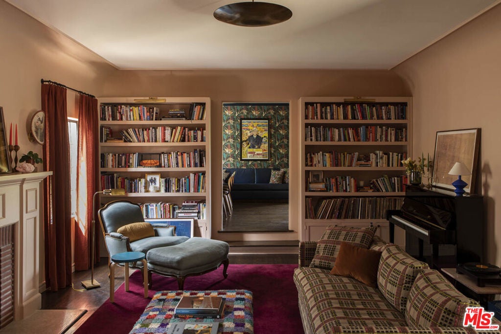 Photo of Listing #25592833