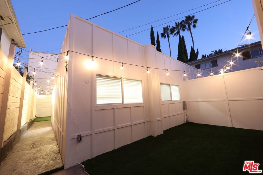 Photo of Listing #25593273