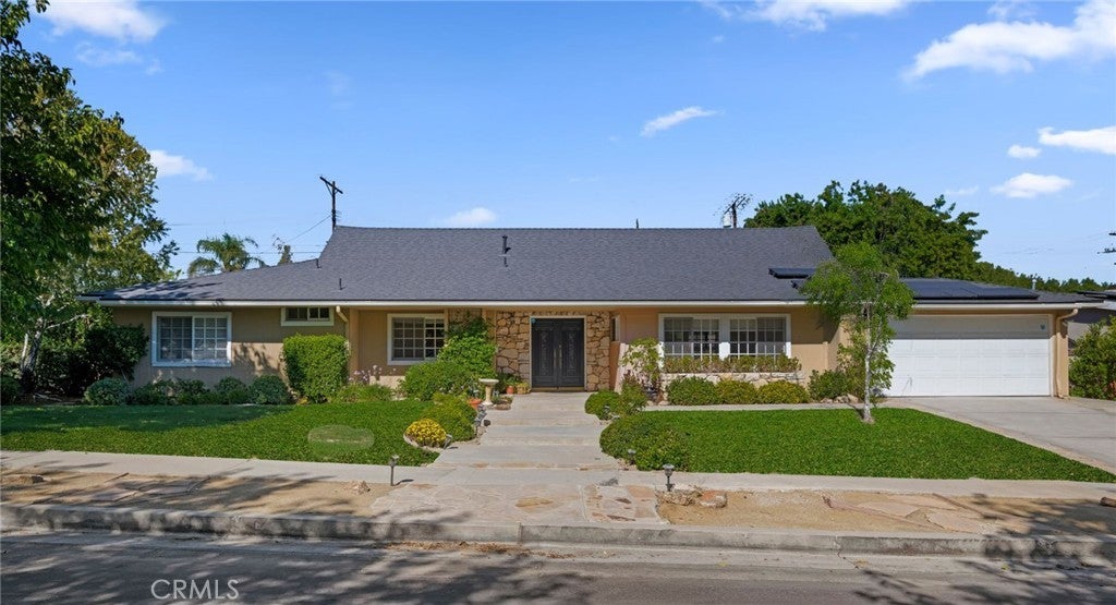 Photo of Listing #SR25219558