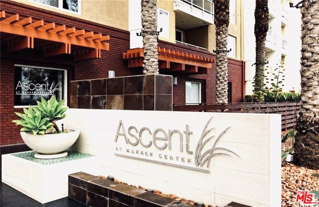 Photo of Listing #25594429