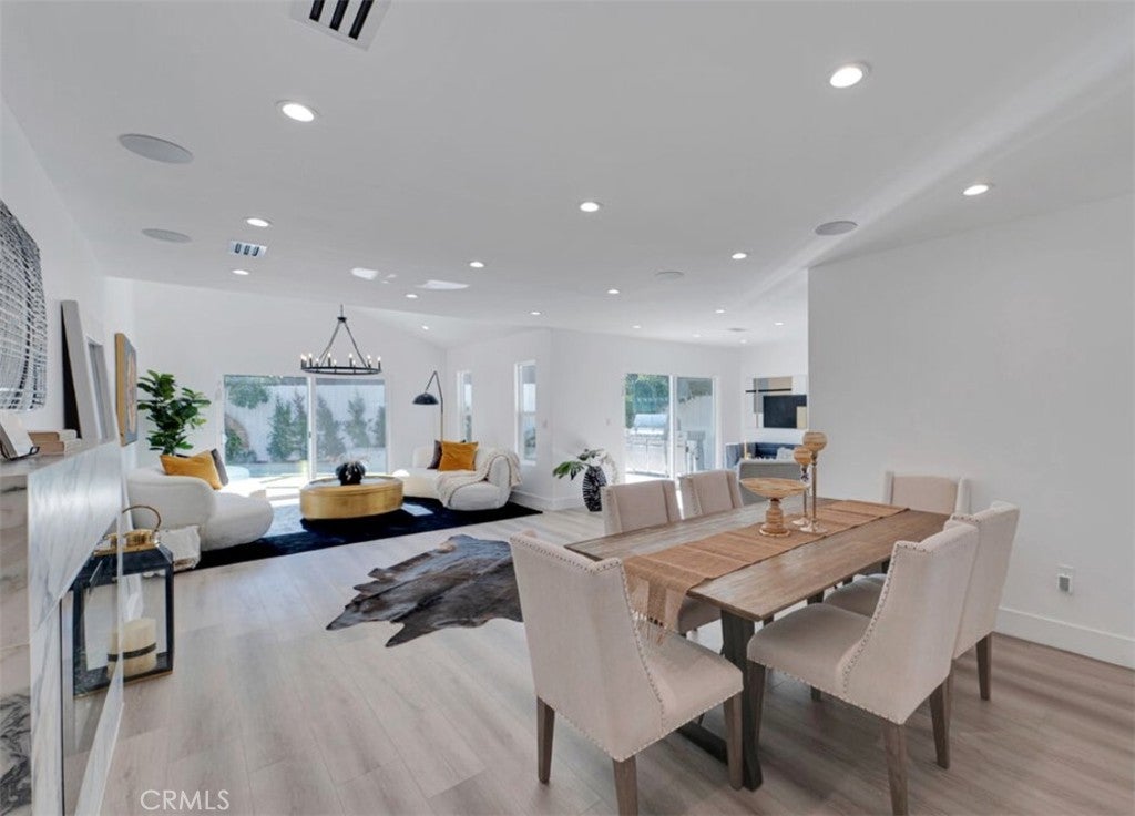 Photo of Listing #SR25219448