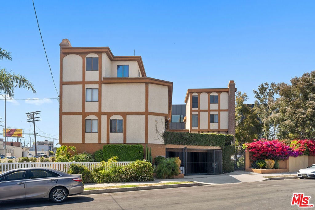 Photo of Listing #25587839