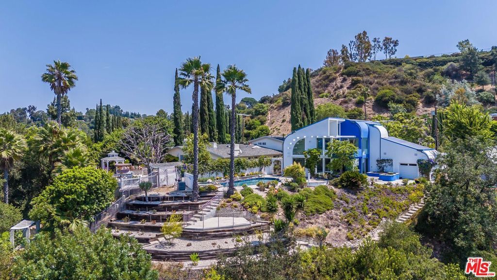 Photo of Listing #25595097