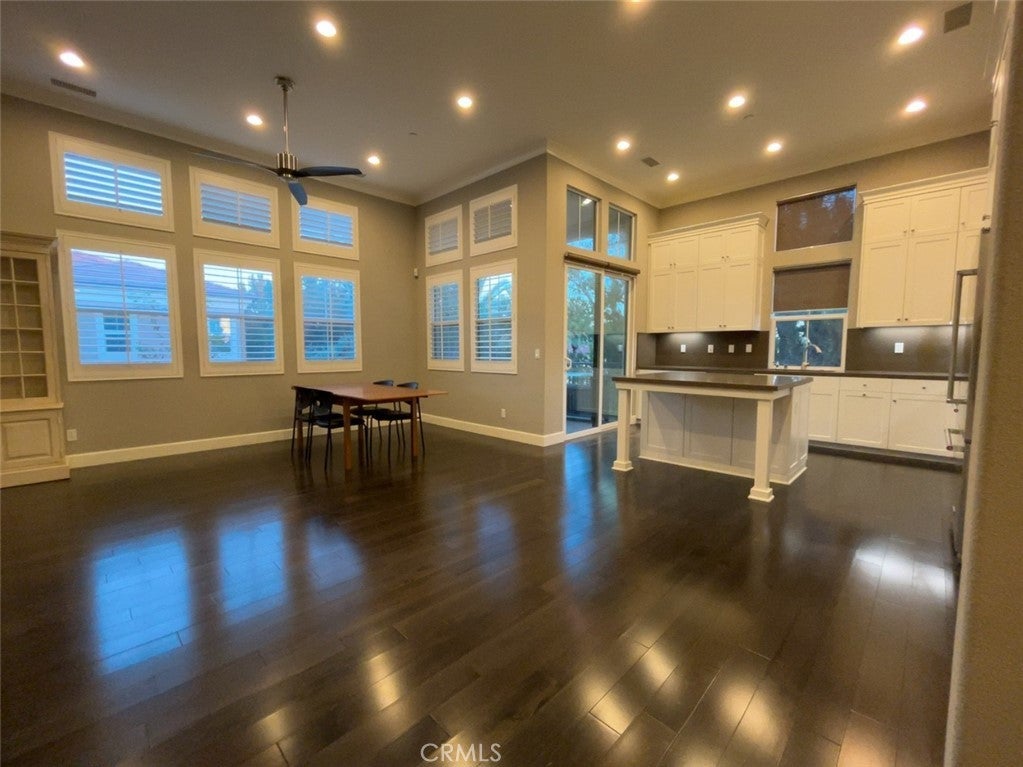 Photo of Listing #PW25218877