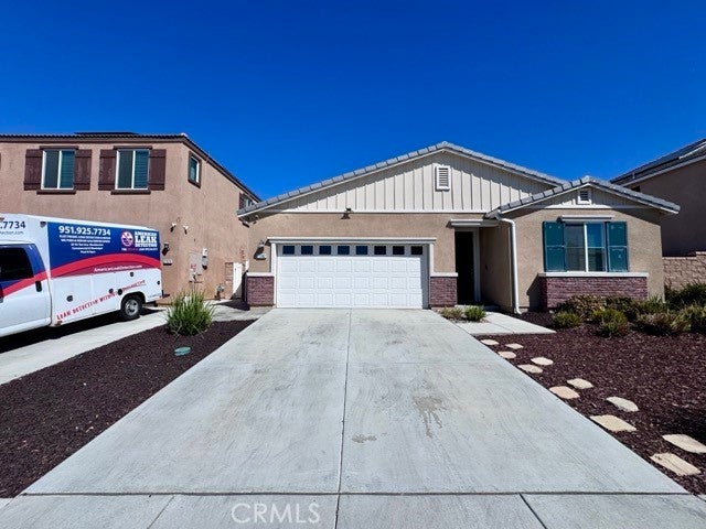 Photo of Listing #SW25219360