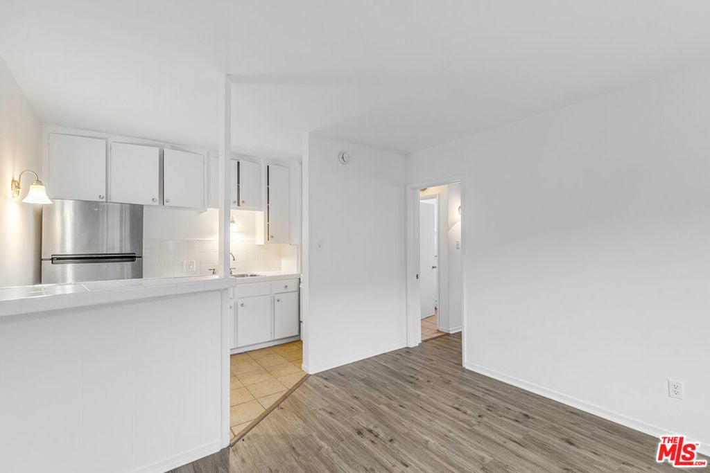 Photo of Listing #25595621