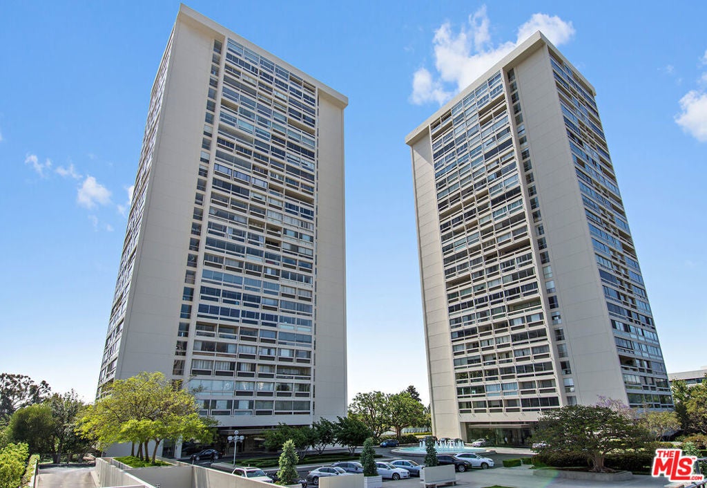 Photo of Listing #25595233