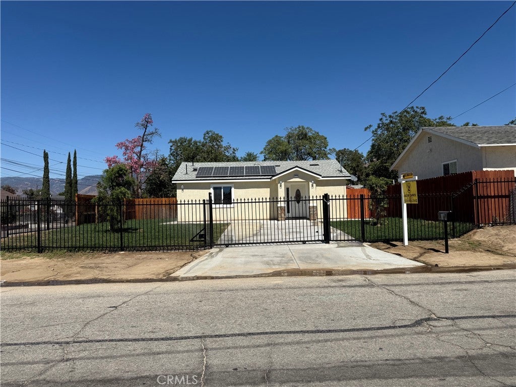 Photo of Listing #IV25220831