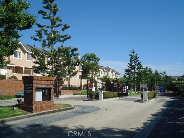 Photo of Listing #SB25222762